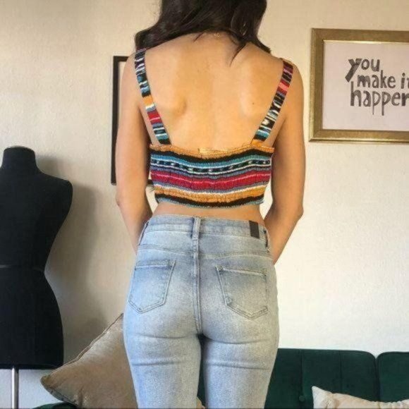 Colorful Sleeveless Crop Top Size L - Picture 3 of 7